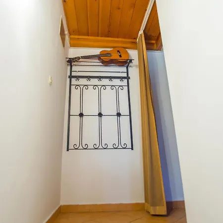 Old Bridge Cedar Loft Apartamento Mostar